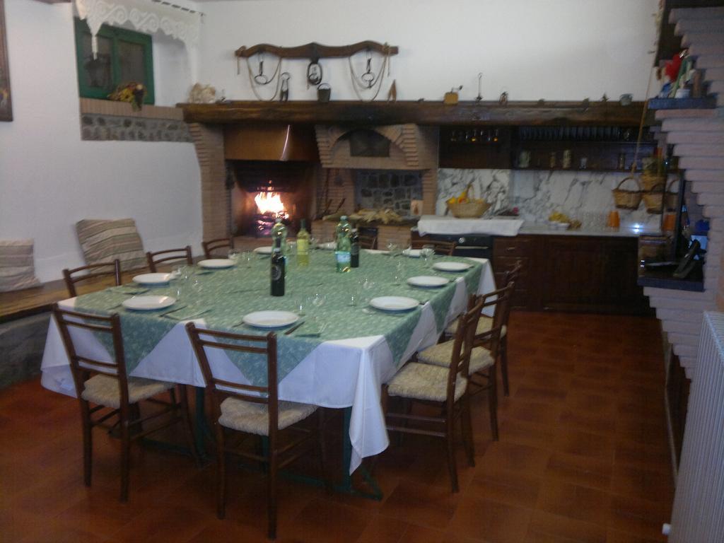 Agriturismo Il Selvello Le Versegge Eksteriør bilde